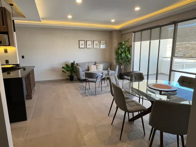 Vitea — piso 11 con terraza, El Refugio